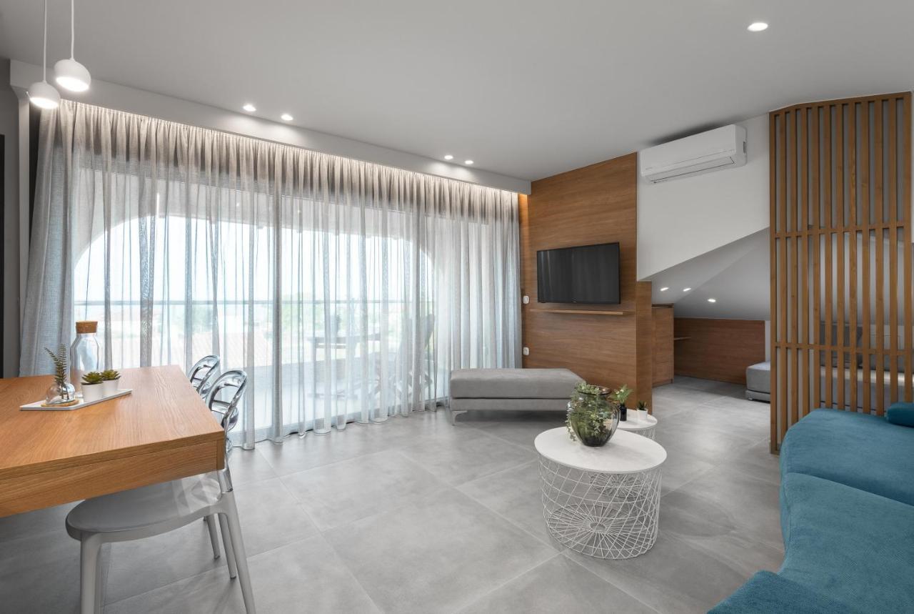 Pola'S Loft Apartment อิเอริสโซส ภายนอก รูปภาพ